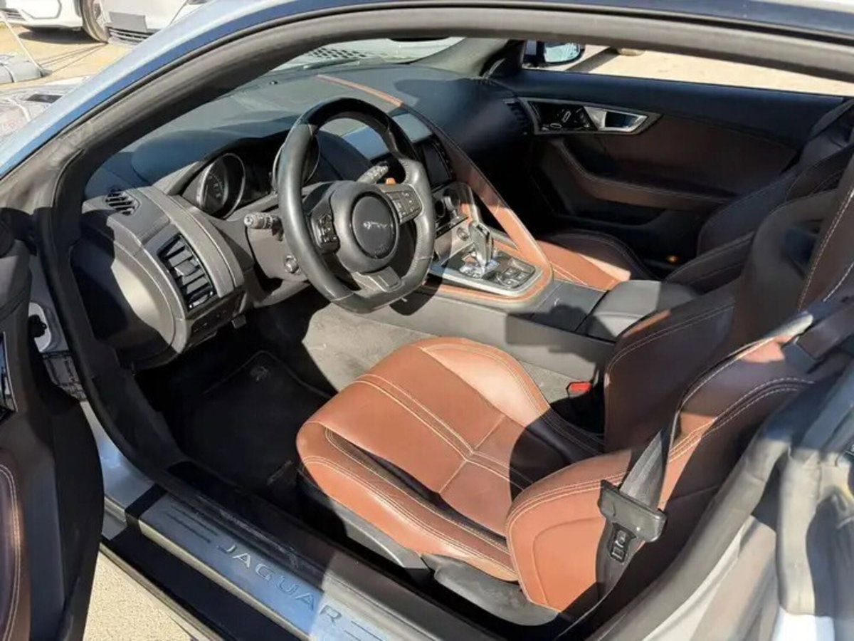 Jaguar F-Type Coupé 3.0 V6 aut. Coupé (6)