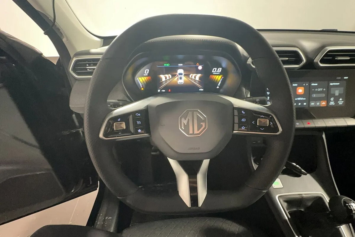 Mg ZS 1.5 Standard (7)