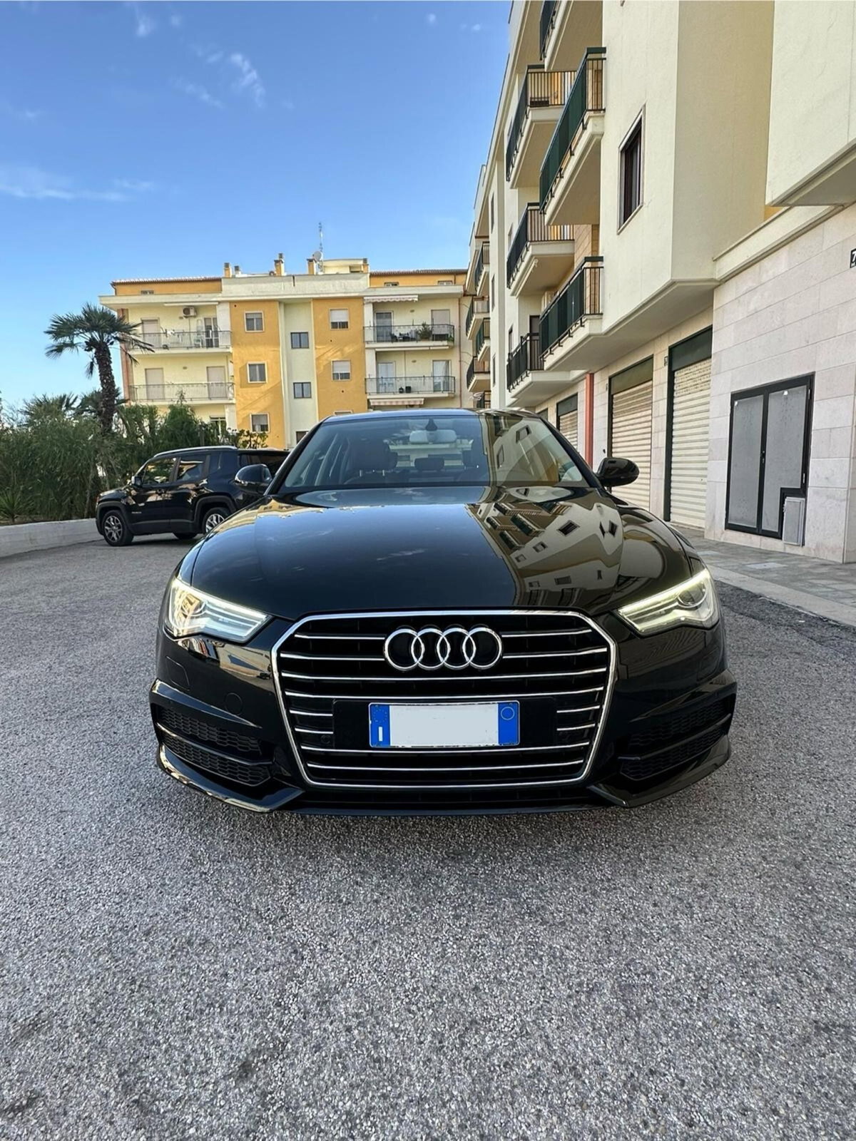 Audi A6 2.0 TDI 190 CV ultra S tronic Business (2)