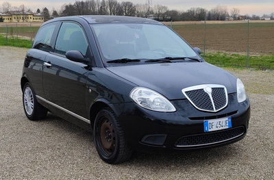 Lancia Ypsilon 1.2 Argento usata