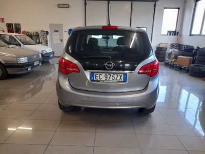 Opel Meriva 1.4 16V Cosmo (11)