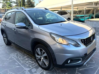 Peugeot 2008 100 S&S Black Matt (3)