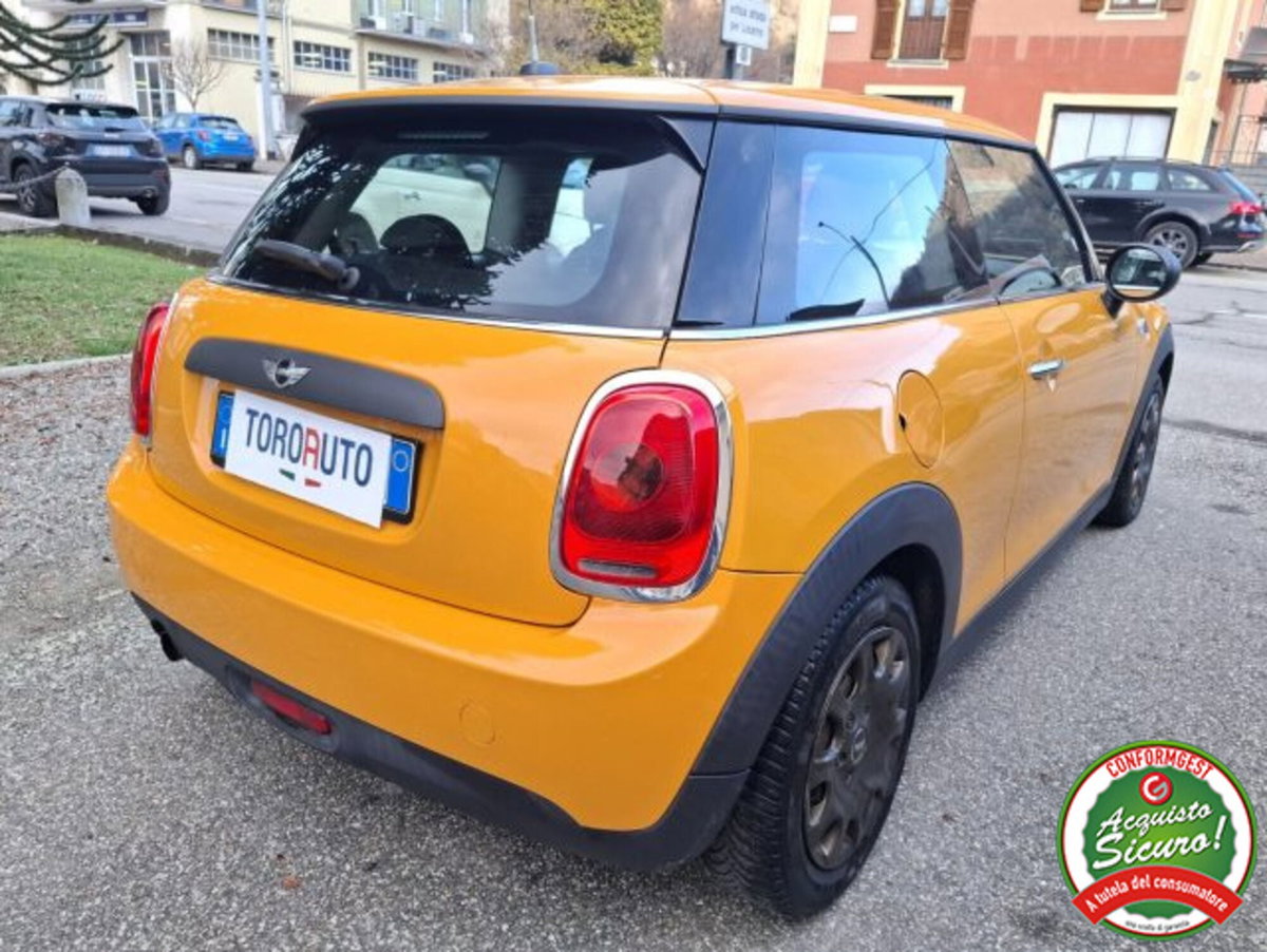 MINI Mini 1.2 One 75 CV (8)