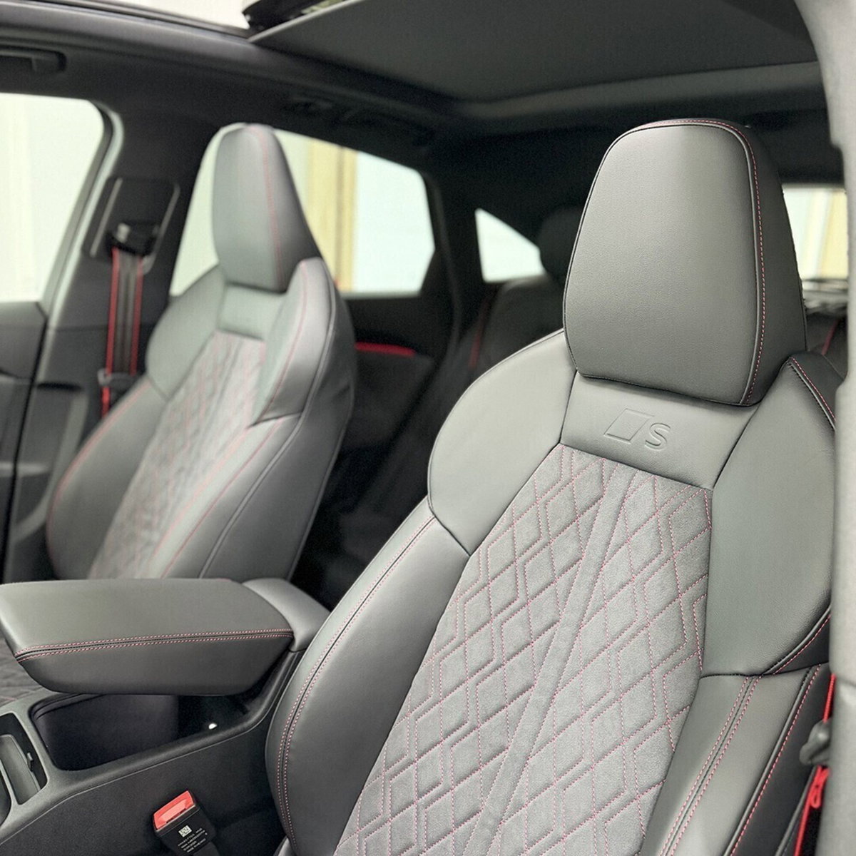 Audi Q5 Sportback 2.0 tfsi mhev+ S line edition 204cv s-tronic (7)