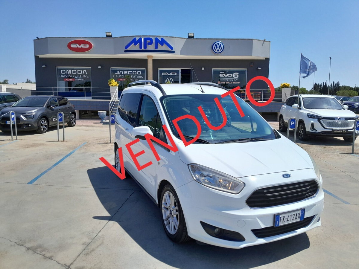 Ford Tourneo Courier 1.5 TDCI 95 CV Titanium
