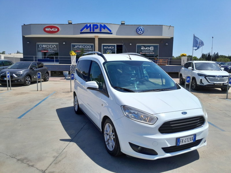 Ford Tourneo Courier 1.5 TDCI 95 CV Titanium