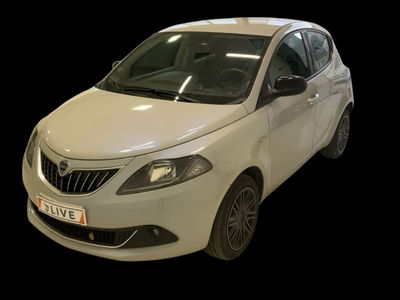 Lancia Ypsilon 1.0 FireFly 5 porte S&S Hybrid Ecochic Gold usata