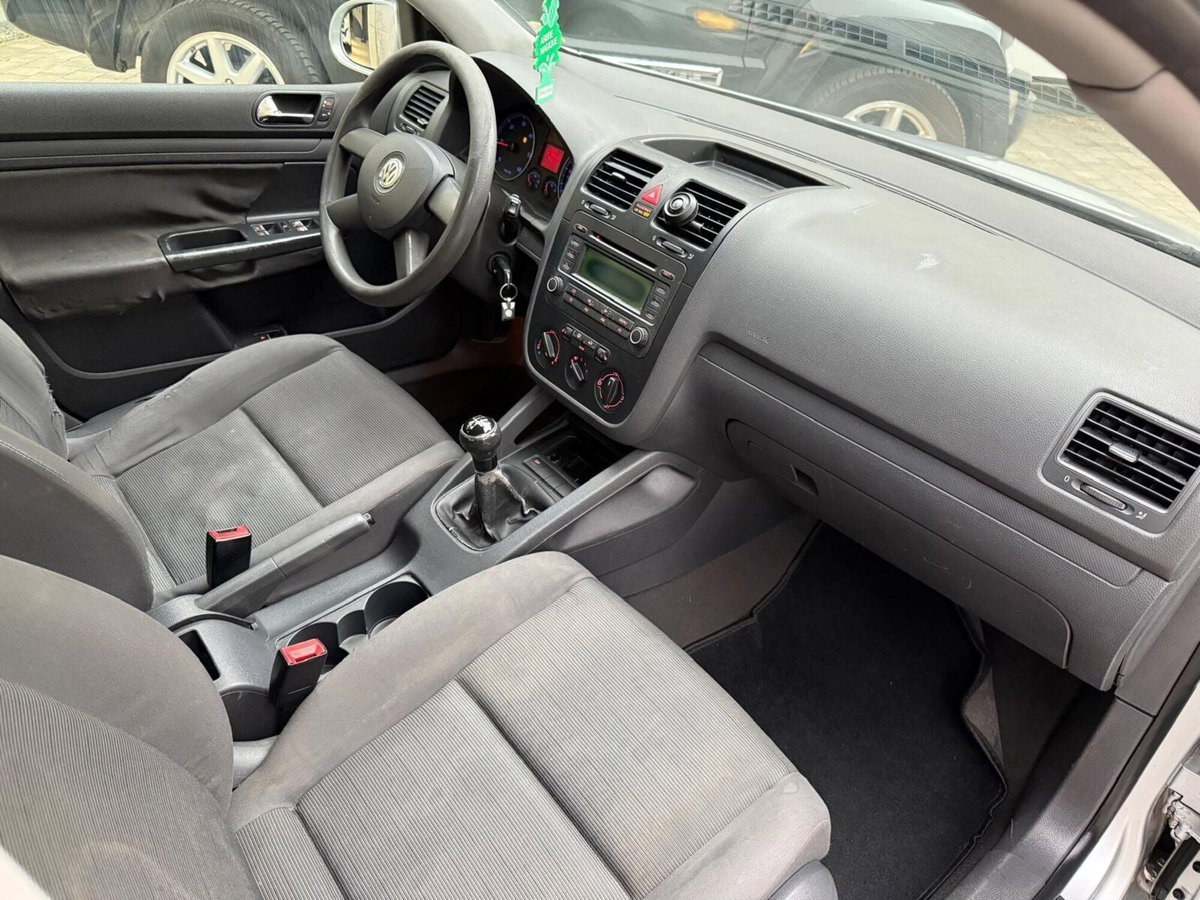 Volkswagen Golf 1.9 TDI 5p. Comfortline (11)