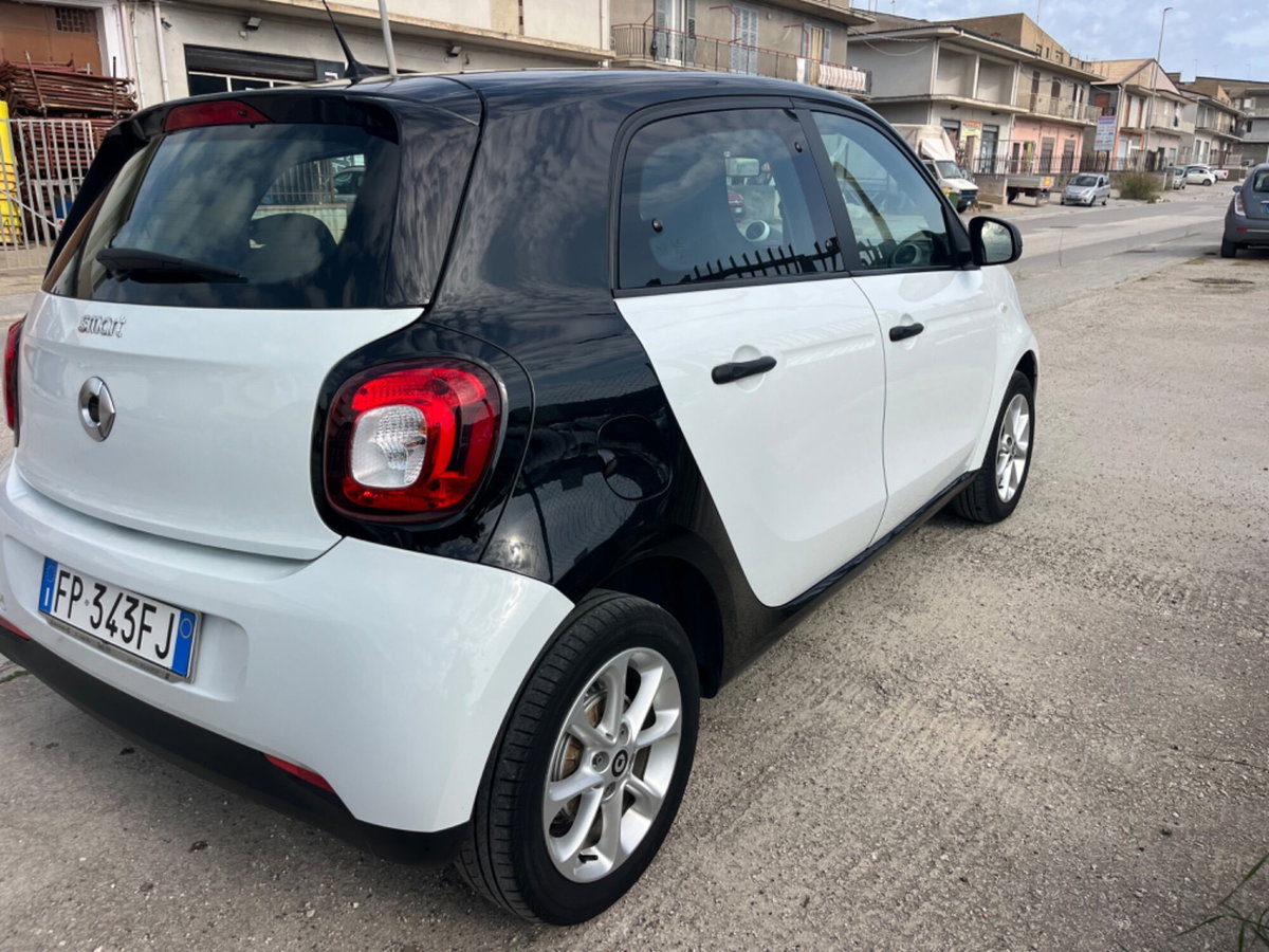 smart Fortwo 70 1.0 Passion (14)