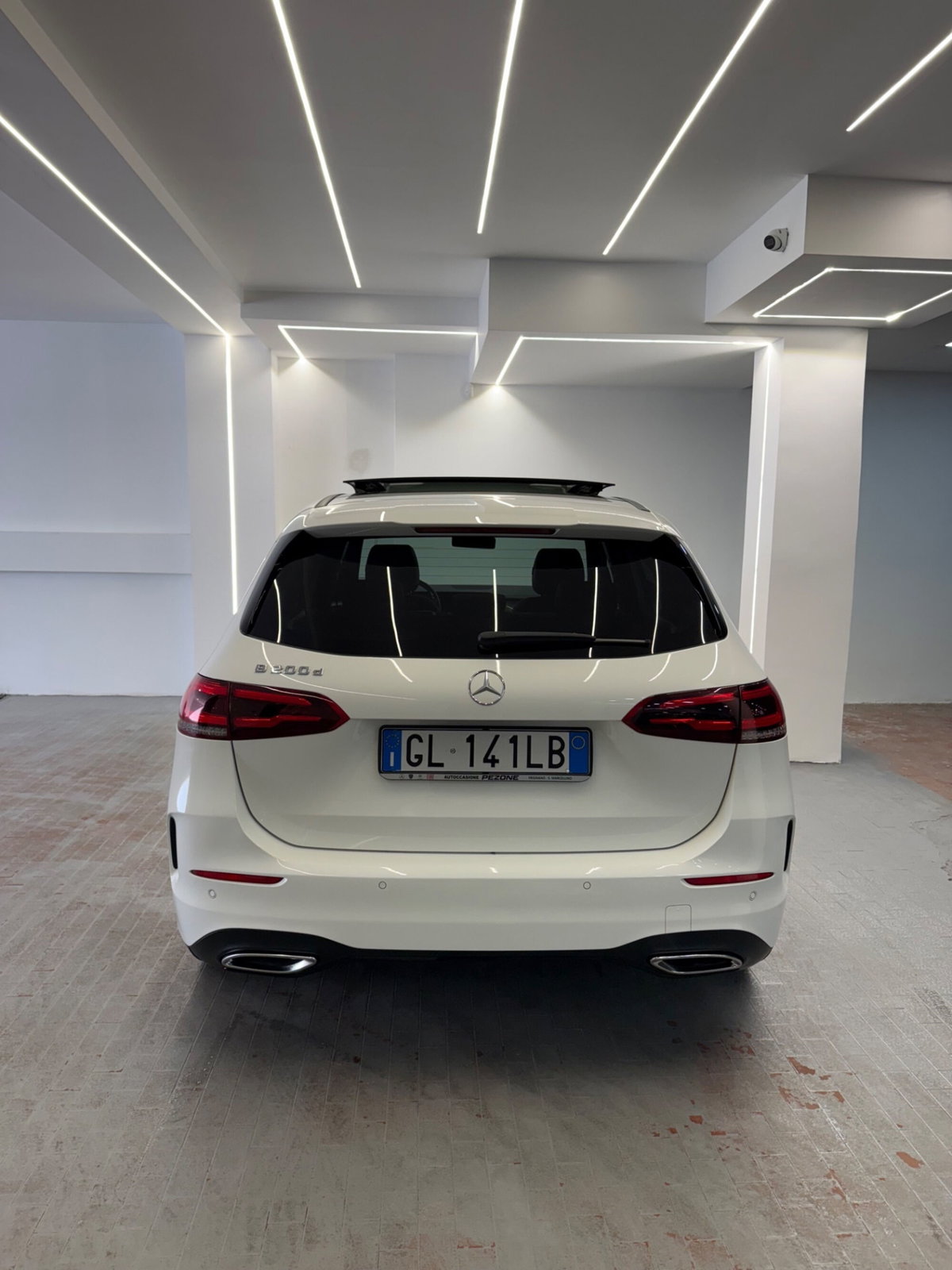 Mercedes-Benz Classe B 200 d Automatic Premium (10)