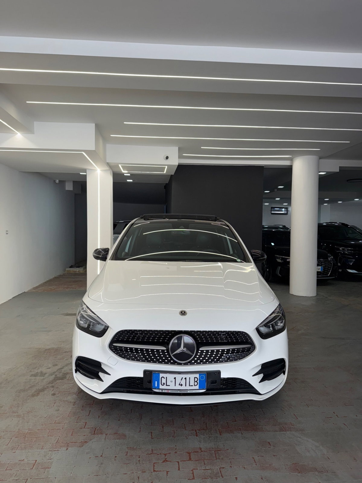 Mercedes-Benz Classe B 200 d Automatic Premium (4)