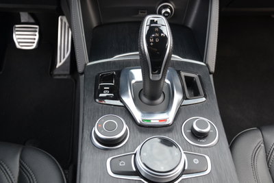 Alfa Romeo Stelvio Stelvio 2.2 Turbodiesel 160 CV AT8 RWD Sprint (17)