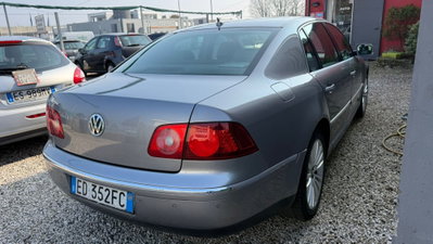 Volkswagen Phaeton V6 TDI DPF 4mot. tip. 5 posti (6)