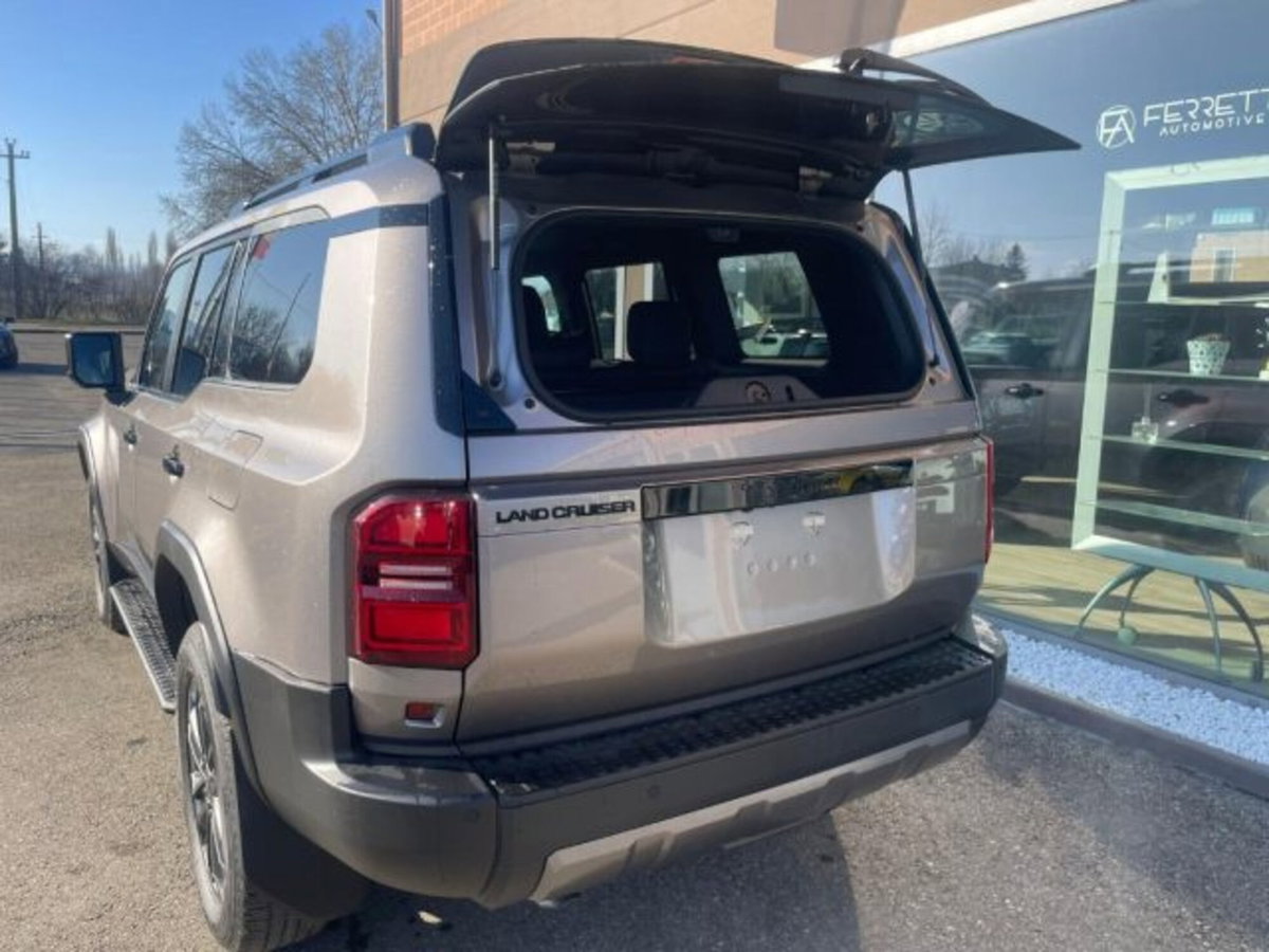 Toyota Land Cruiser 2.8 mhev Icon awd auto (7)