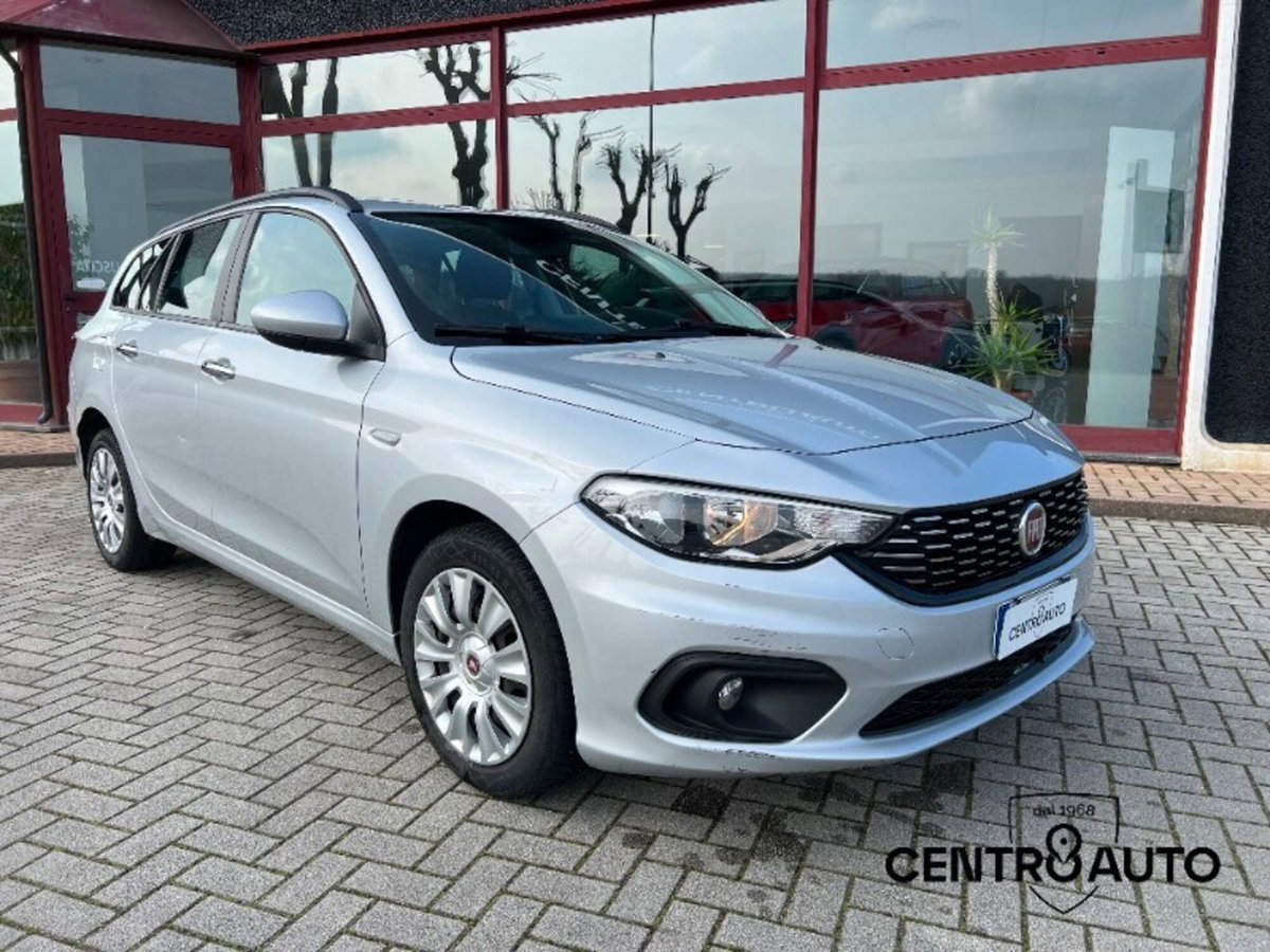 Fiat Tipo Station Wagon Tipo 1.4 T-Jet 120CV GPL SW Easy (2)