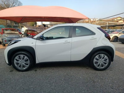 Toyota Aygo X 1.0 VVT-i 72 CV 5p. Undercover S-CVT (4)