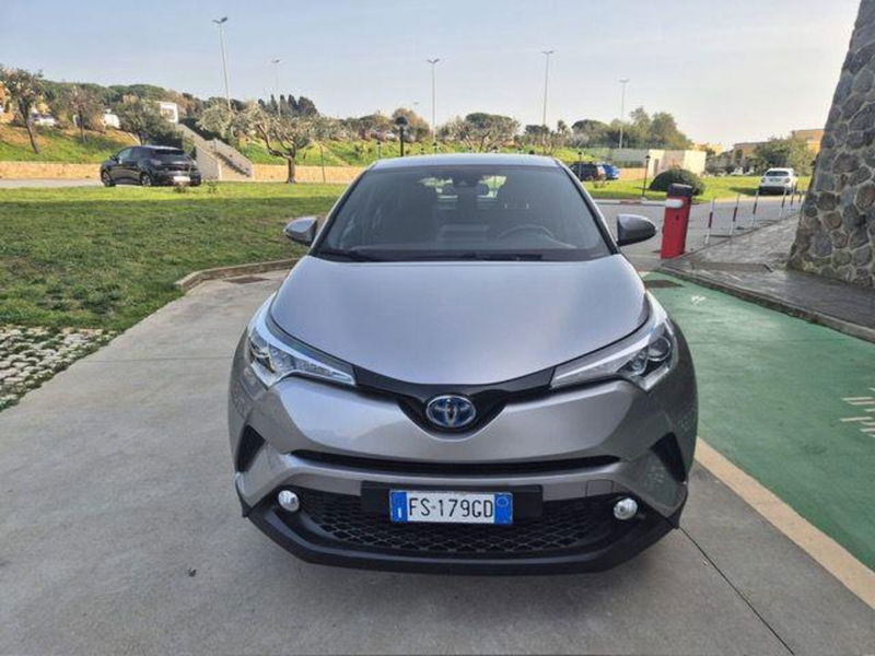 Toyota Toyota C-HR 1.8 Hybrid E-CVT Trend