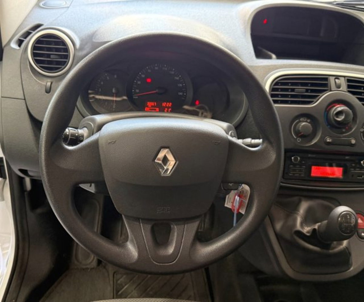 Renault Kangoo 1.5 dCi 75CV F.AP. 3p. Express Compact (14)