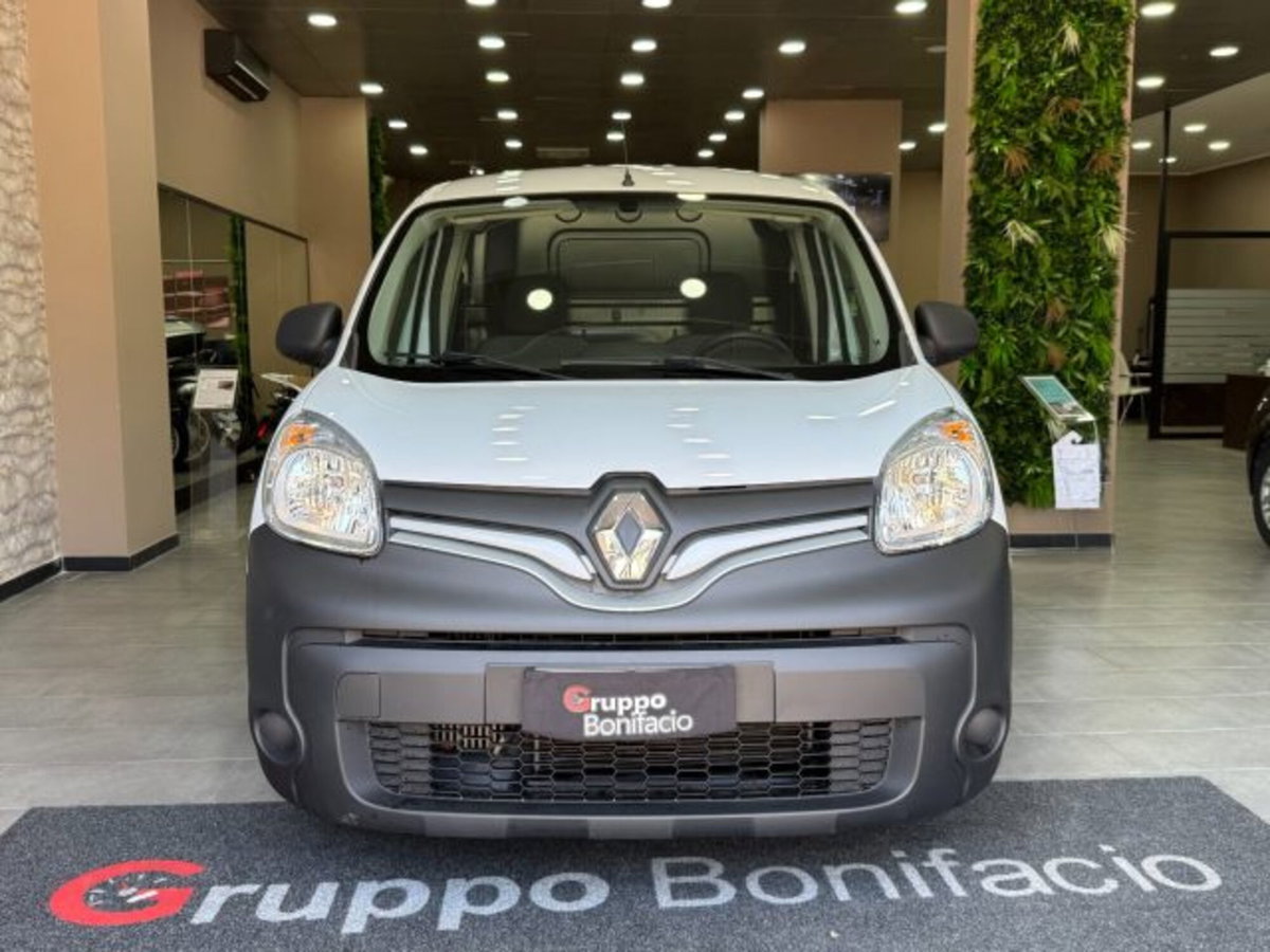 Renault Kangoo 1.5 dCi 75CV F.AP. 3p. Express Compact (2)