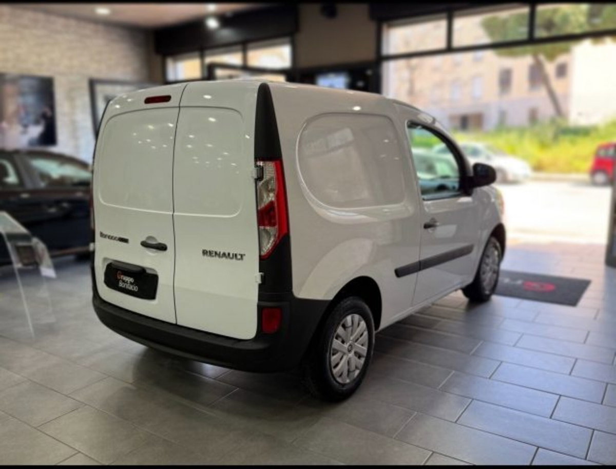 Renault Kangoo 1.5 dCi 75CV F.AP. 3p. Express Compact (4)
