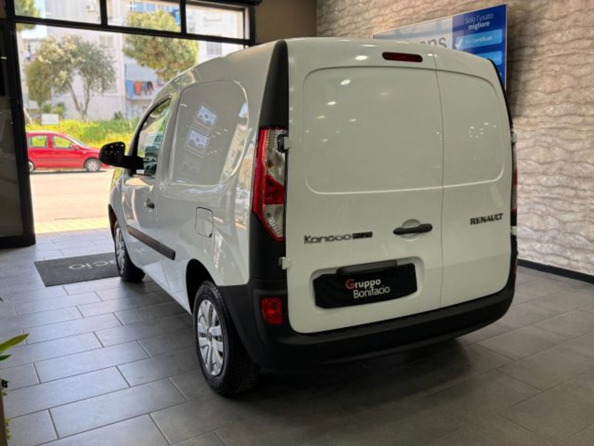 Renault Kangoo 1.5 dCi 75CV F.AP. 3p. Express Compact (6)
