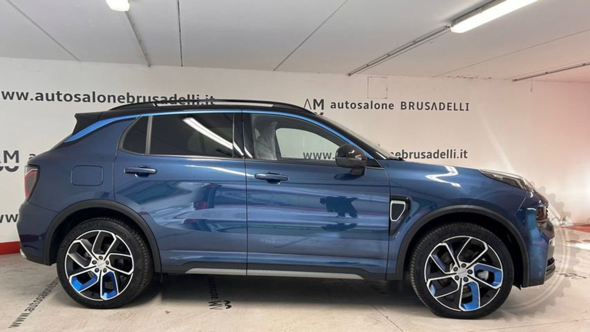 Lynk & Co 01 01 1.5 td phev (3)