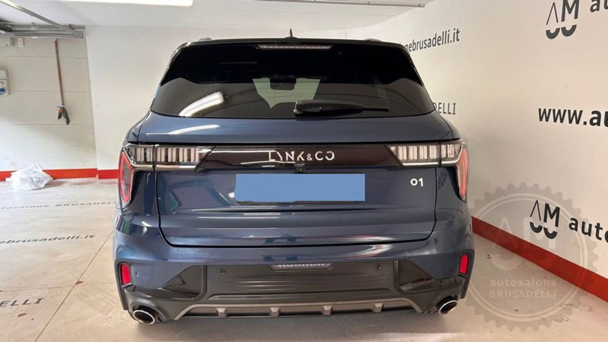 Lynk & Co 01 01 1.5 td phev (4)
