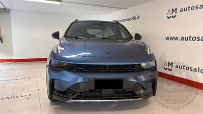 Lynk & Co 01 01 1.5 td phev (2)