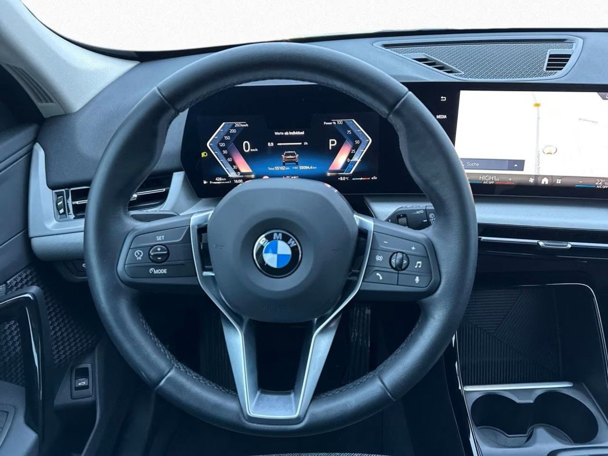 BMW X1 sDrive 18i Msport (3)
