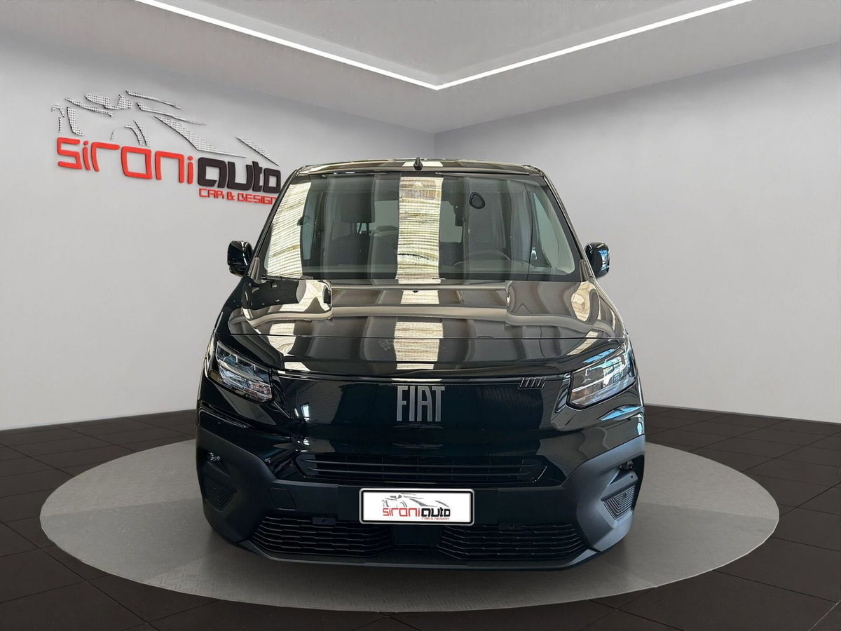 Fiat Doblò Furgone crew cab 1.5 bluehdi 130cv AT8 (2)