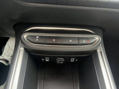 Jeep Avenger full-electric Longitude fwd 156cv auto (9)