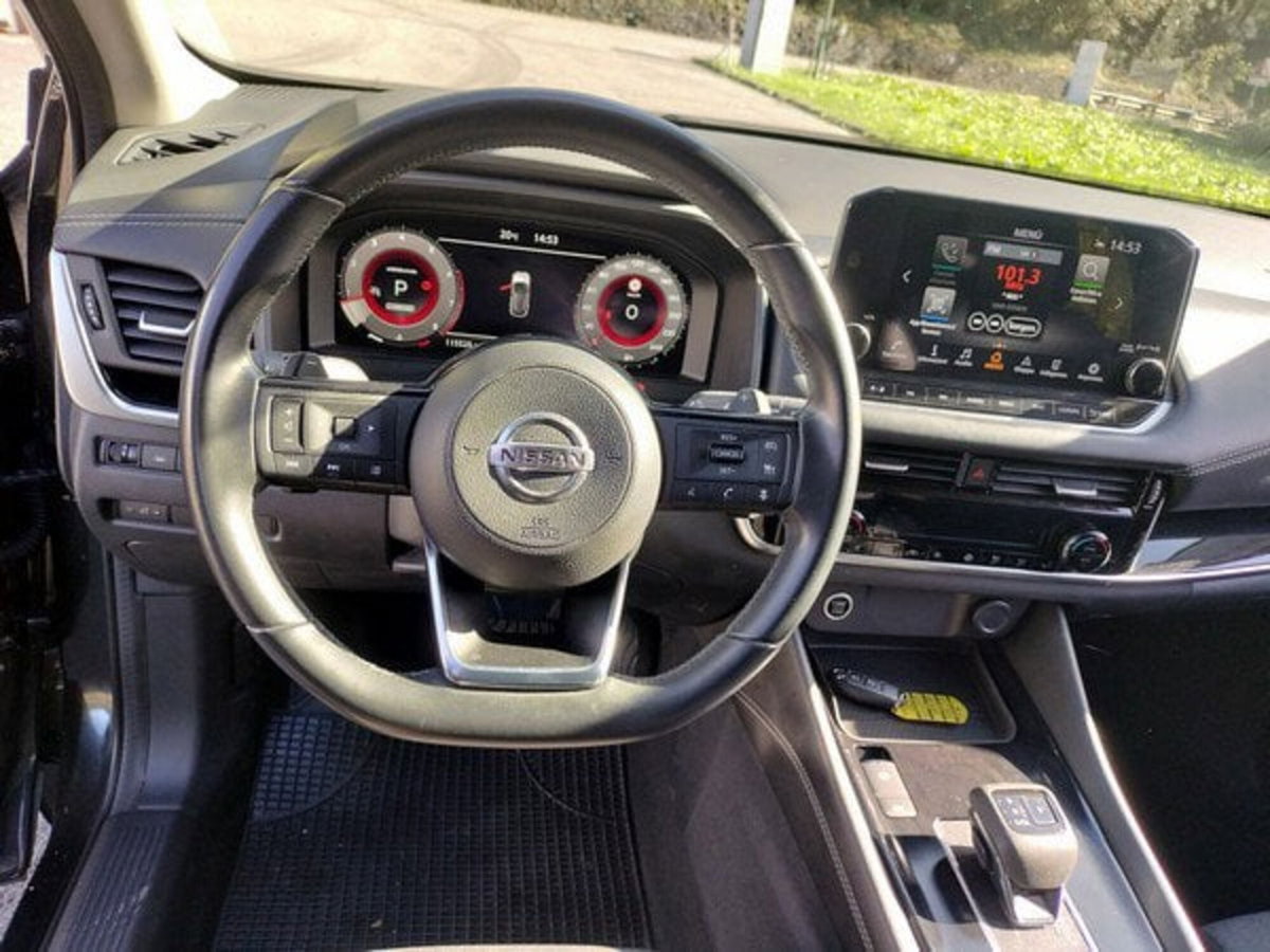 Nissan Qashqai 1.3 mhev N-Connecta 2wd 140cv (14)