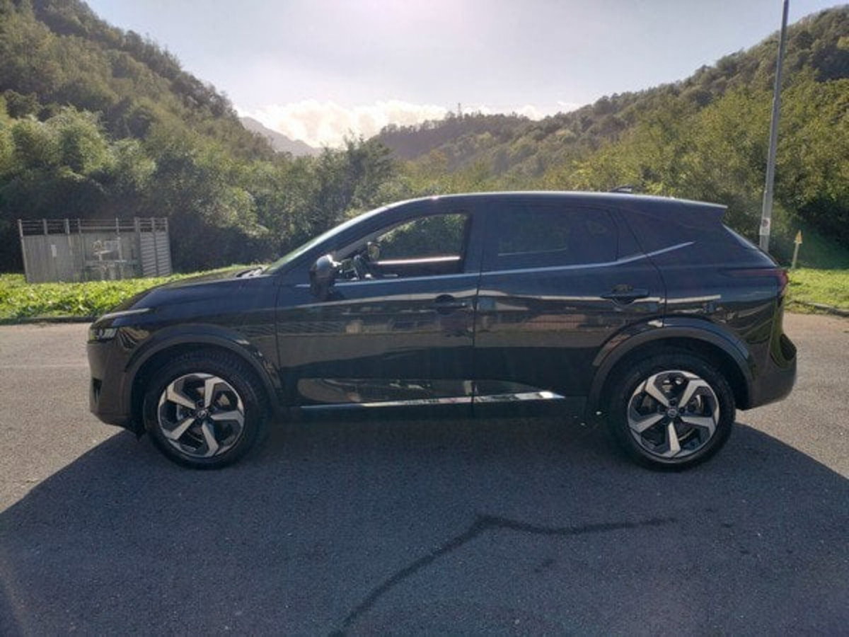 Nissan Qashqai 1.3 mhev N-Connecta 2wd 140cv (5)