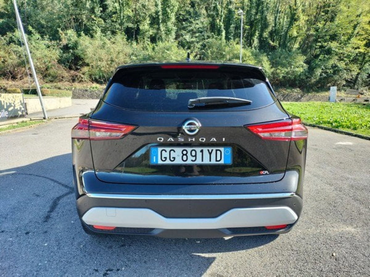 Nissan Qashqai 1.3 mhev N-Connecta 2wd 140cv (7)