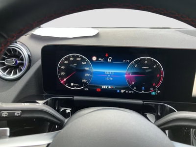 Mercedes-Benz GLA SUV 200 d AMG Line Premium Plus 4matic auto (14)