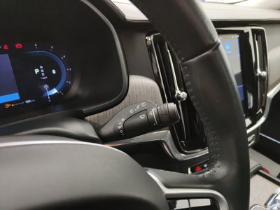 Volvo V90 B5 (d) AWD automatico Ultimate Dark (19)