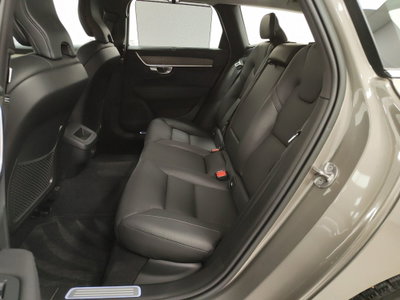 Volvo V90 B5 (d) AWD automatico Ultimate Dark (6)