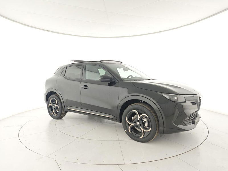 Alfa Romeo Junior elettrica Intensa 156cv