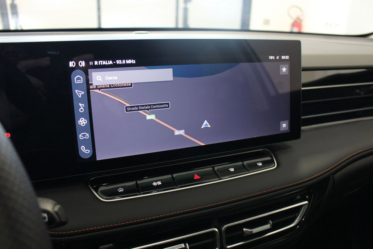 Mg HS 1.5 hybrid+ Comfort auto (16)