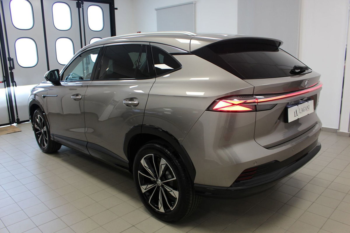 Mg HS 1.5 hybrid+ Comfort auto (6)