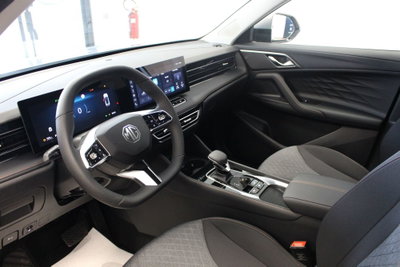 Mg HS 1.5 hybrid+ Comfort auto (7)