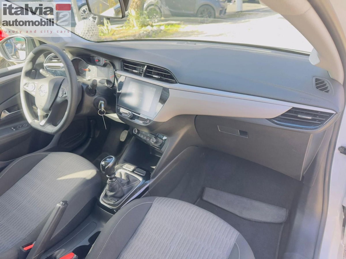 Opel Corsa 1.5 D 100 CV Edition (8)