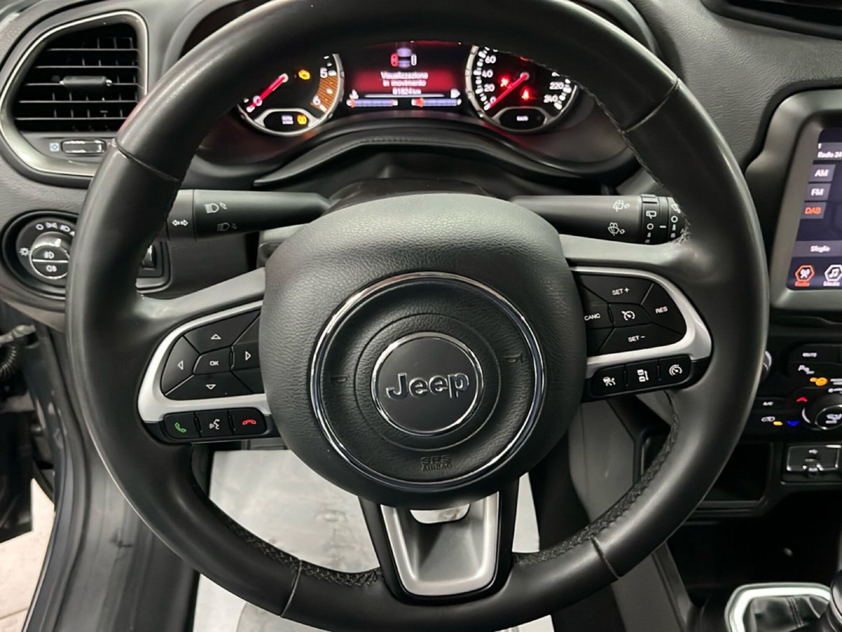 Jeep Renegade 1.6 Mjt 130 CV Limited (13)