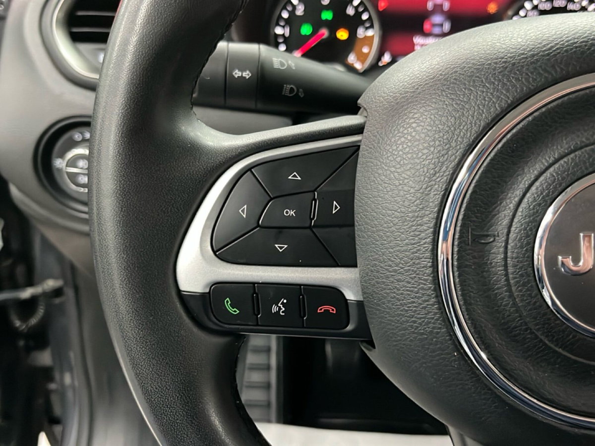 Jeep Renegade 1.6 Mjt 130 CV Limited (19)