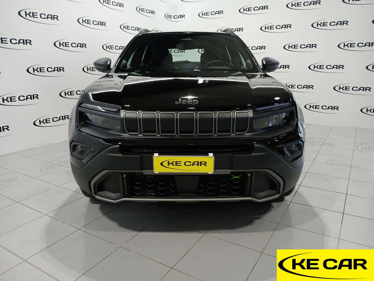 Jeep Avenger 1.2 turbo e-hybrid mhev Upland 4xe 145cv edct6 (2)