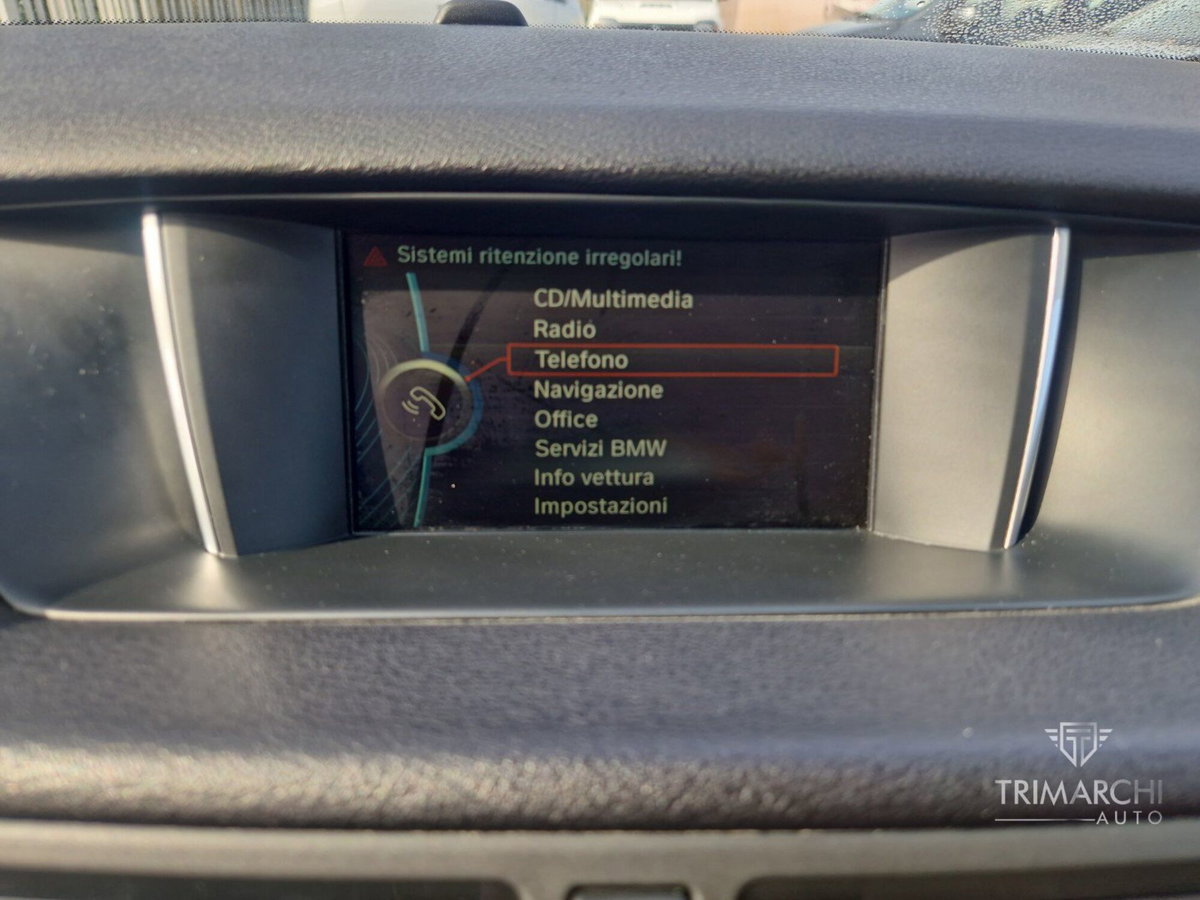 BMW X1 sDrive18d Sport Line (13)