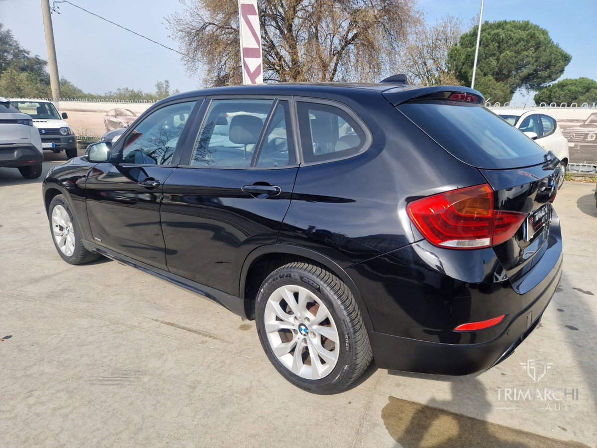 BMW X1 sDrive18d Sport Line (4)