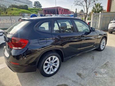 BMW X1 sDrive18d Sport Line (5)
