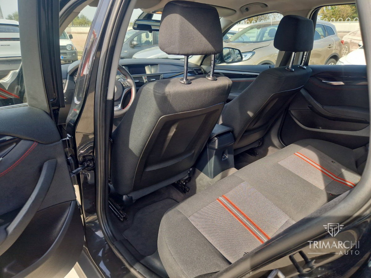 BMW X1 sDrive18d Sport Line (9)