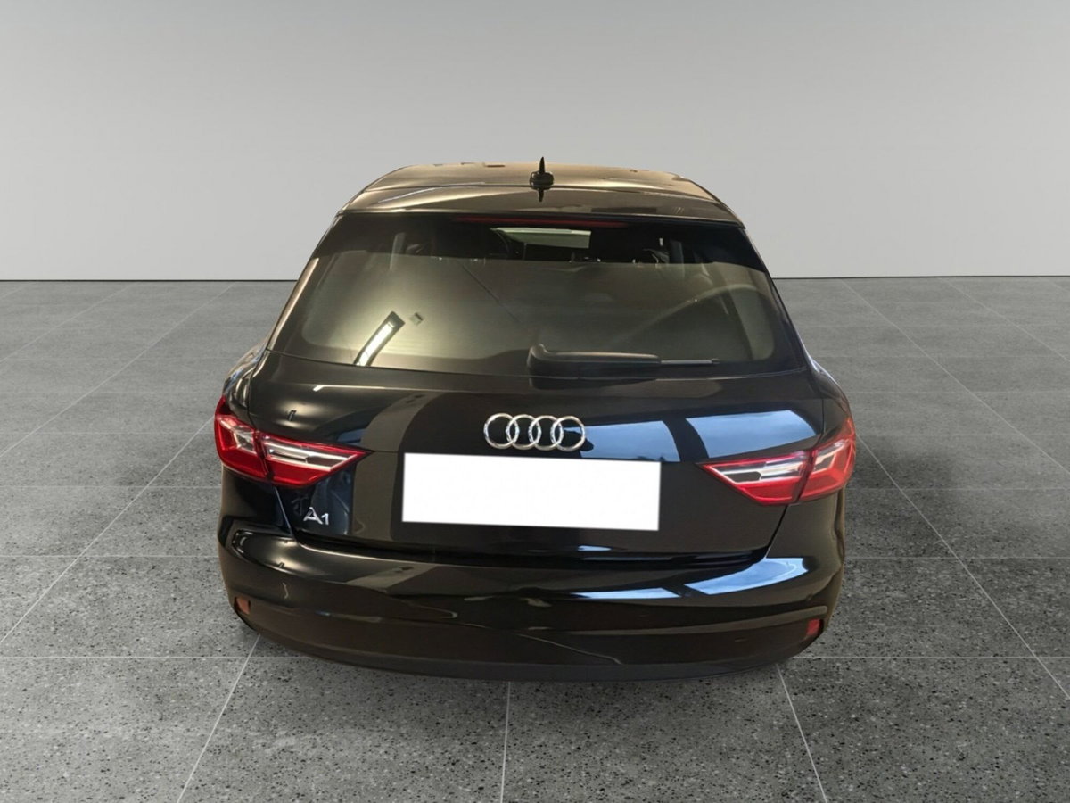 Audi A1 Sportback 25 TFSI Admired (4)